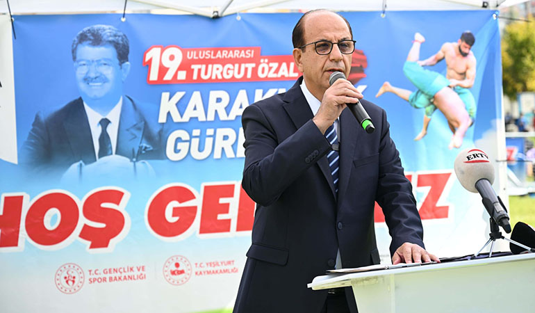 19.Uluslararası Turgut Özal Karakucak Güreşleri Renkli Ve Coşku Dolu Bir Törenle Başladı