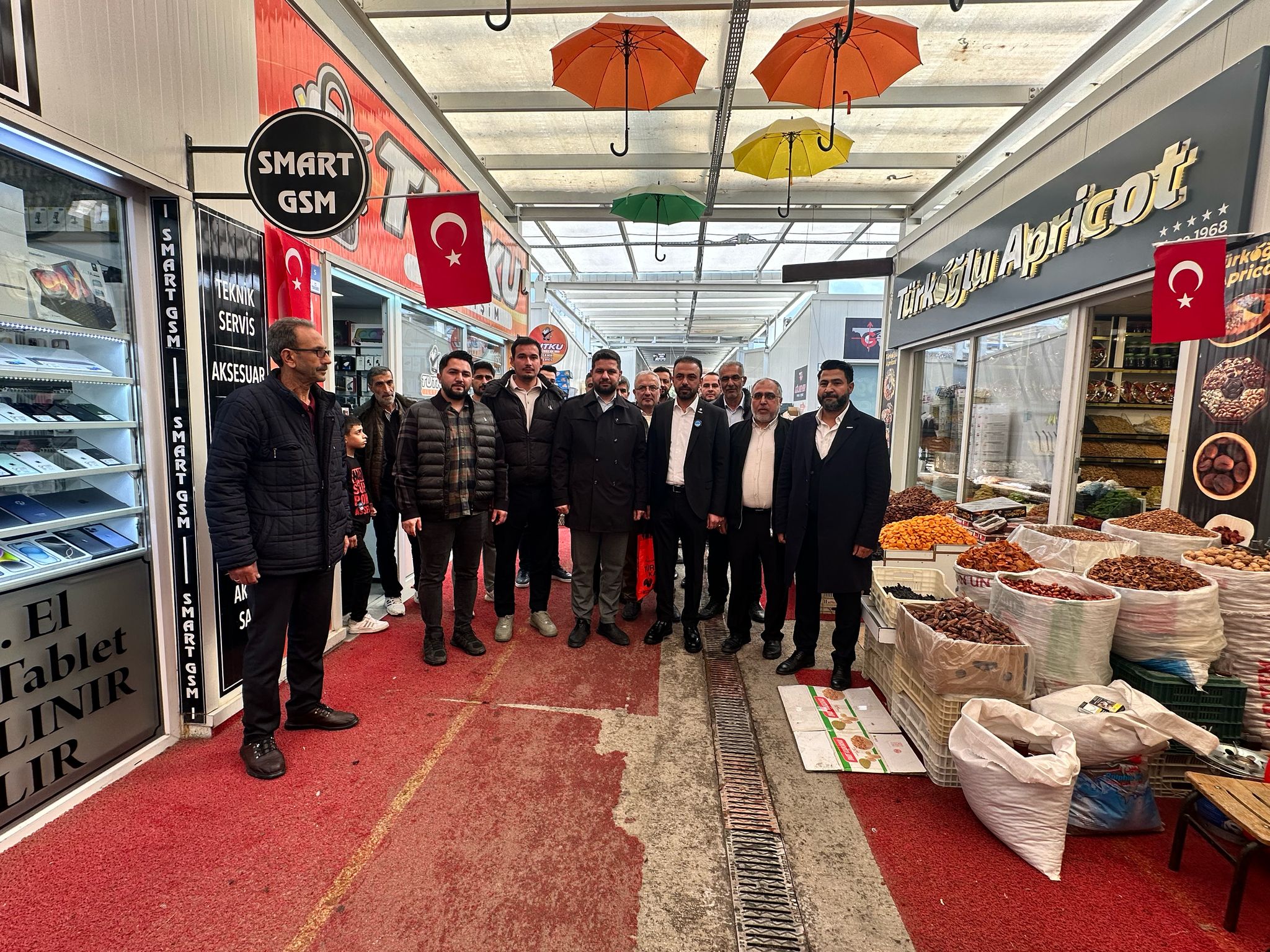İş insanlarından boykota alışverişli tepki